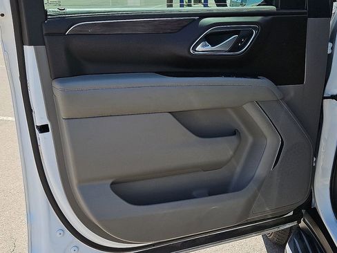 Used 2023 Chevrolet Tahoe LS RWD image 16