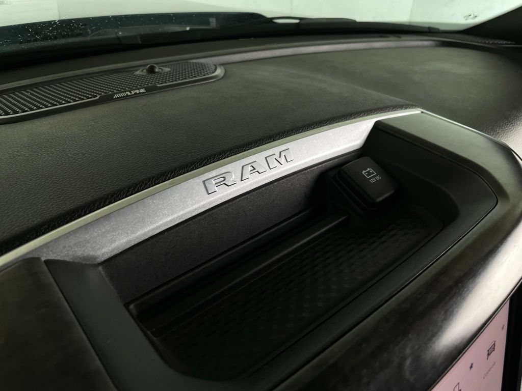 Used 2024 RAM 3500 Big Horn AWD/4WD image 40
