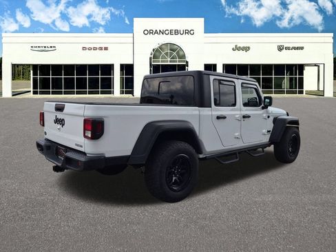 Used 2021 Jeep Gladiator Sport w/ Trailer Tow Package AWD/4WD image 9