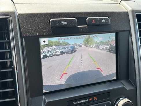 Used 2018 Ford F150 XLT w/ Equipment Group 301A Mid AWD/4WD image 33