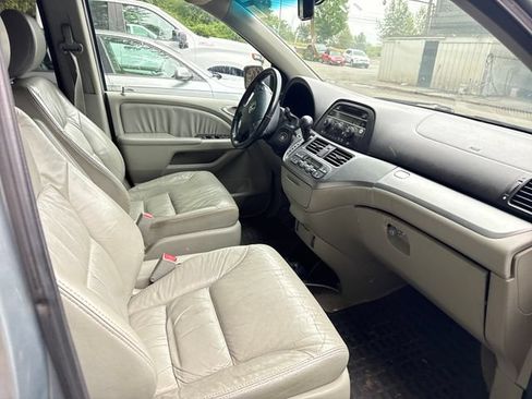 Used 2010 Honda Odyssey EX-L image 9