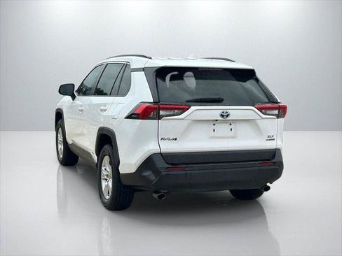 Certified 2021 Toyota RAV4 XLE w/ Convenience Package AWD/4WD image 7