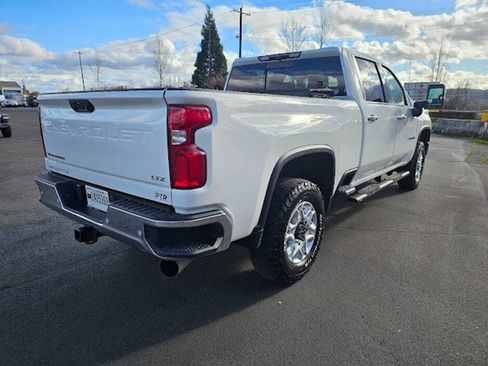 Used 2023 Chevrolet Silverado 2500 LTZ w/ LTZ Convenience Package AWD/4WD image 7