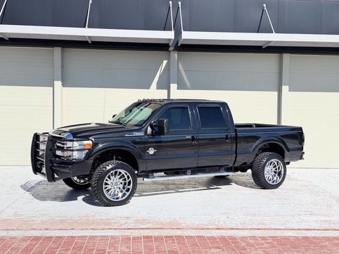 Used 2014 Ford F350 Lariat AWD/4WD image 5