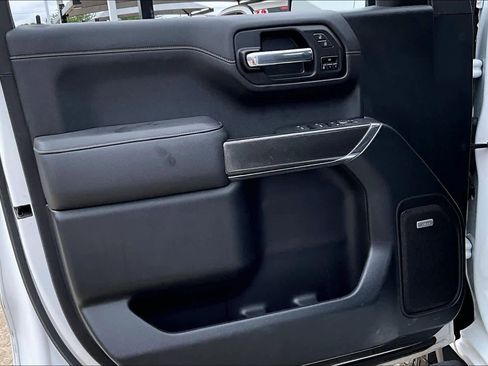Used 2021 GMC Sierra 1500 AT4 w/ AT4 Premium Package AWD/4WD image 24