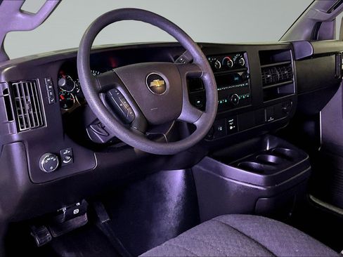 Used 2024 Chevrolet Express 2500 w/ Driver Convenience Package RWD image 17