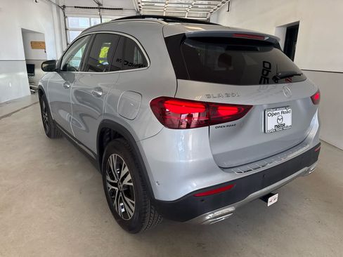 Used 2025 Mercedes-Benz GLA 250 4MATIC image 5