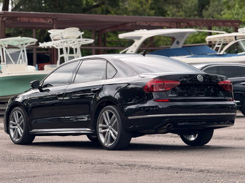 Used 2018 Volkswagen Passat 2.0T S image 7