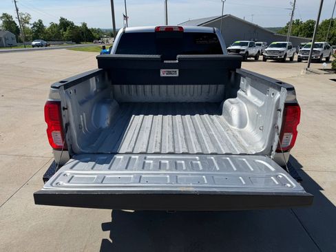 Used 2018 Chevrolet Silverado 1500 LTZ w/ LTZ Plus Package AWD/4WD image 41