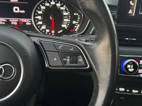 Used 2022 Audi A5 2.0T Premium image 29