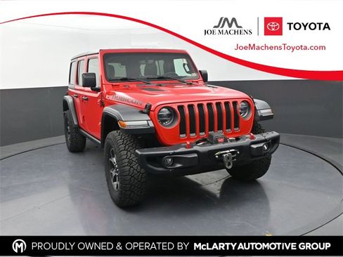 Used 2018 Jeep Wrangler Unlimited Rubicon w/ Dual Top Group image 1