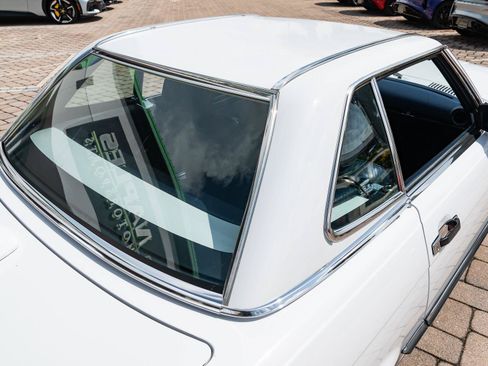 Used 1987 Mercedes-Benz 560 SL image 44