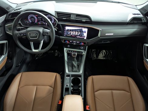 Certified 2024 Audi Q3 2.0T Premium Plus image 10