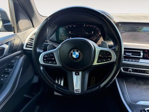 Used 2022 BMW X5 xDrive40i w/ M Sport Package AWD/4WD image 12