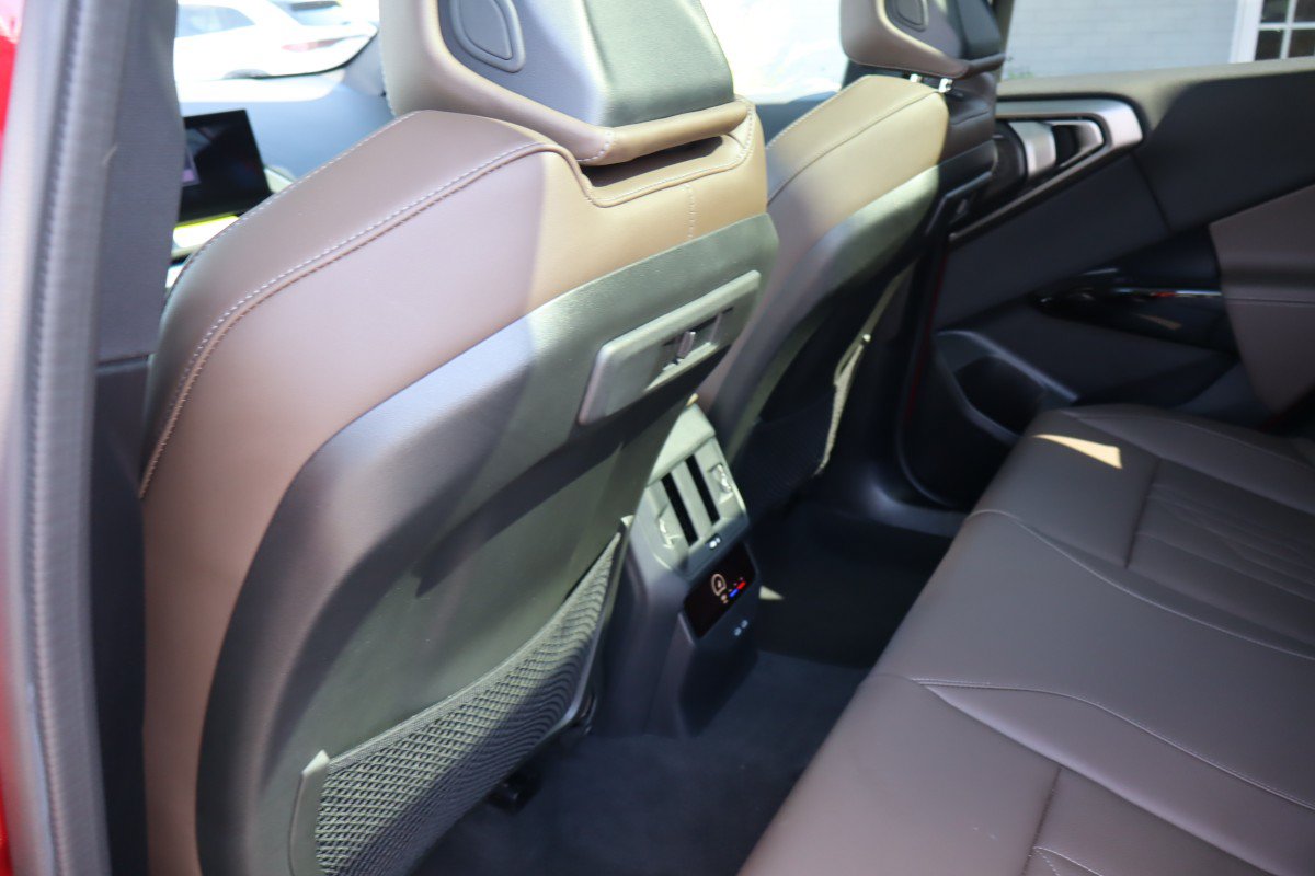 Used 2026 BMW X3 M50 AWD/4WD image 28