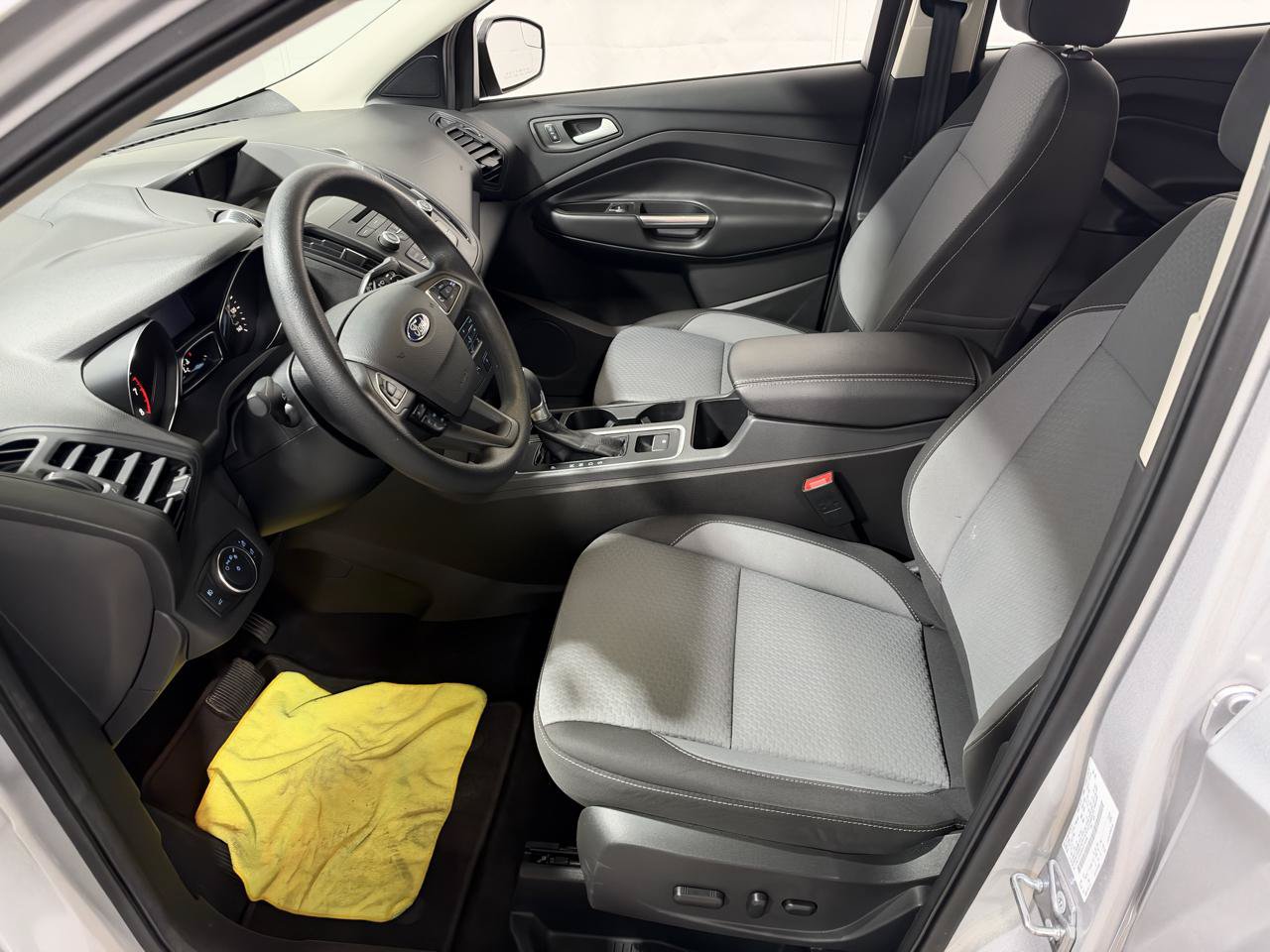 Used 2017 Ford Escape SE AWD/4WD image 21