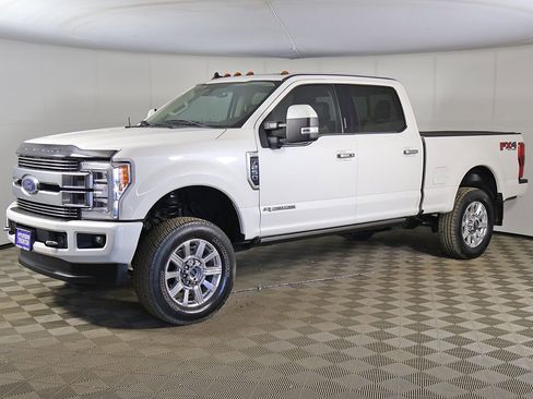 Used 2019 Ford F250 Limited w/ FX4 Off-Road Package AWD/4WD image 9