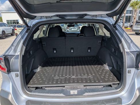 Certified 2023 Subaru Outback Premium AWD/4WD image 13