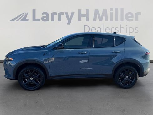 Used 2024 Dodge Hornet GT w/ GT Blacktop Package image 2