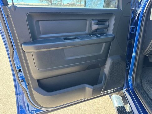 Used 2019 RAM 1500 Express image 9