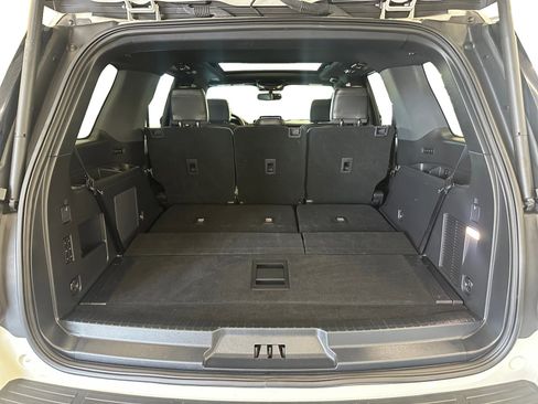 Used 2022 Ford Expedition Platinum image 29