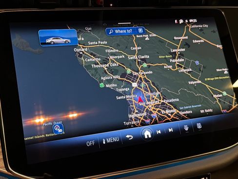 New 2026 Mercedes-Benz E 450 4MATIC Sedan image 17