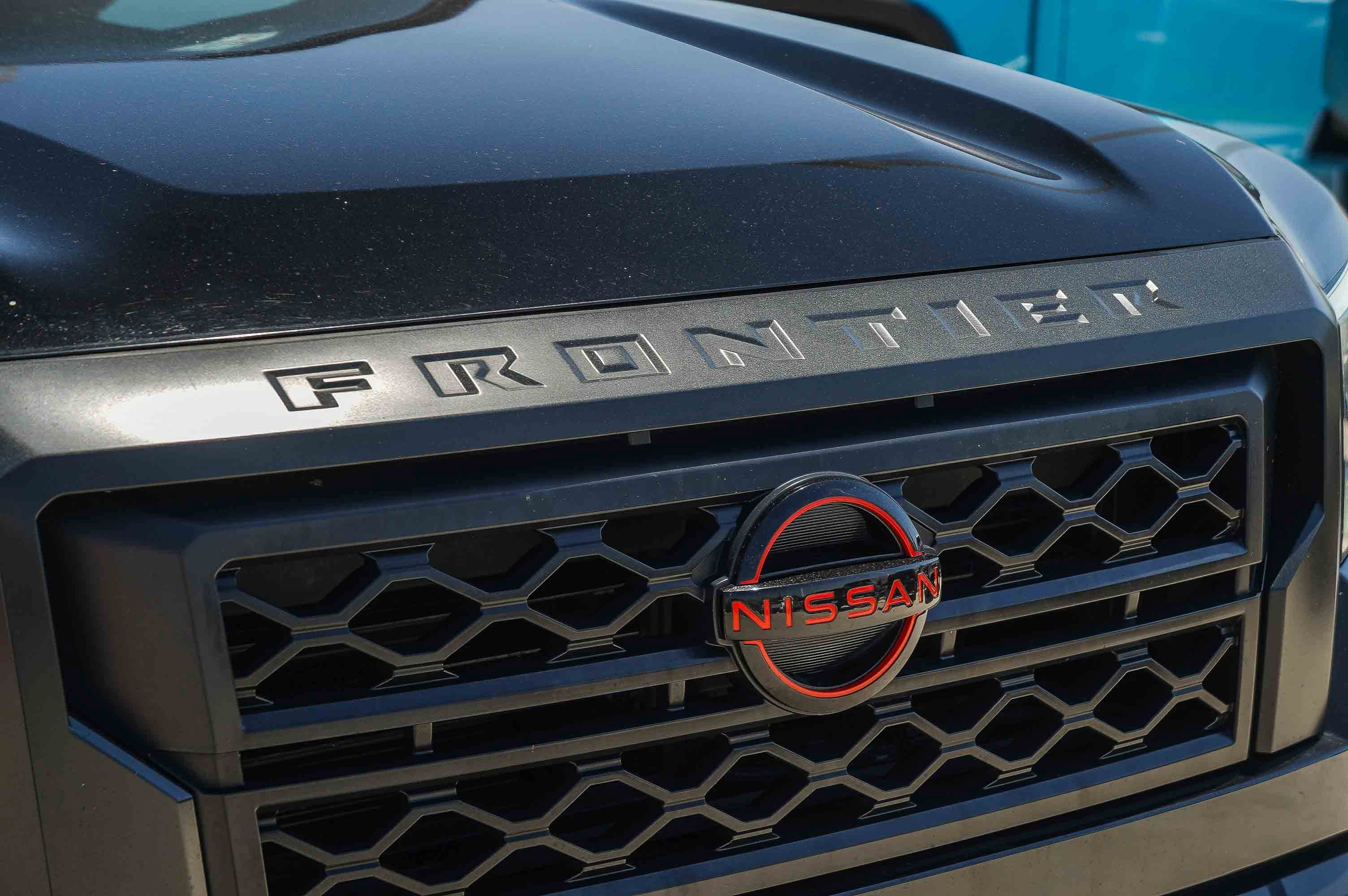 Used 2024 Nissan Frontier PRO-4X AWD/4WD image 11