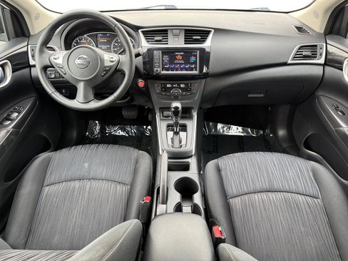 Used 2019 Nissan Sentra SV image 7