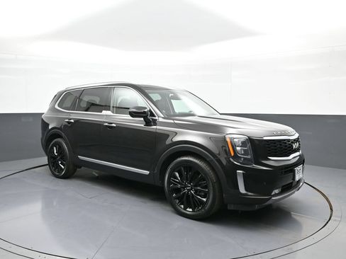 Certified 2022 Kia Telluride SX w/ SX Prestige Package AWD/4WD image 4