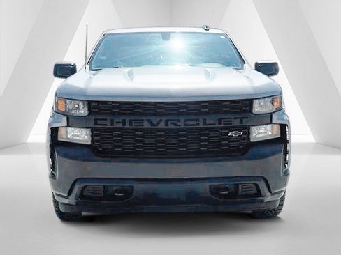 Used 2021 Chevrolet Silverado 1500 W/T w/ WT Value Package image 2