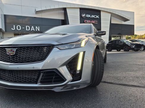 Used 2024 Cadillac CT5 V Blackwing w/ Carbon Fiber Package 1 RWD image 37
