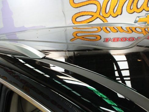 Used 2022 GMC Yukon XL Denali image 5