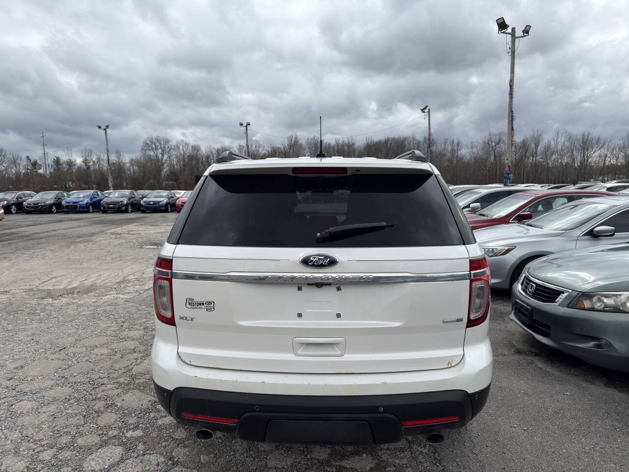 Used 2013 Ford Explorer XLT AWD/4WD image 7