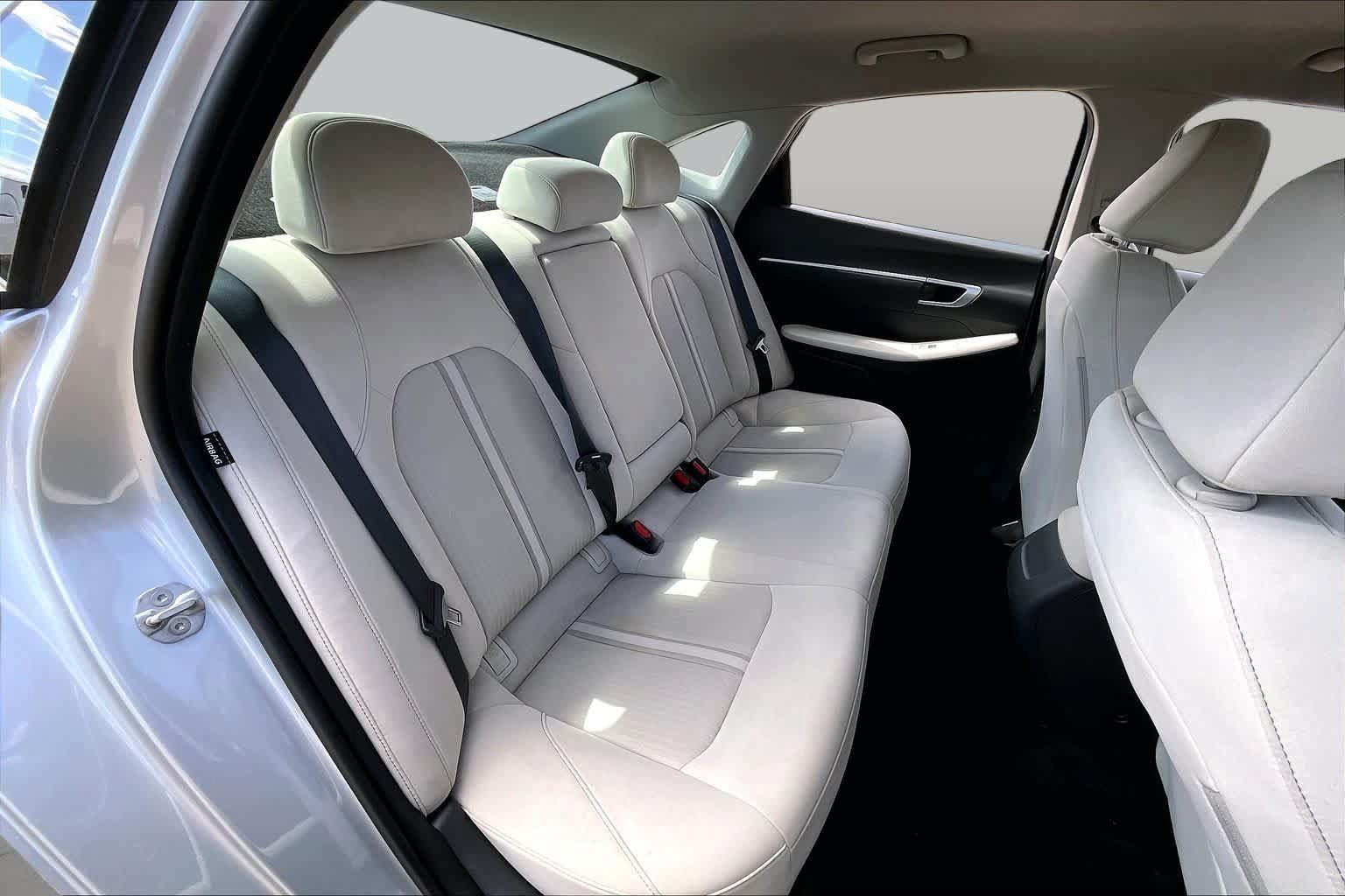 Used 2025 Hyundai Sonata SEL FWD image 19