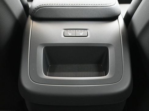 New 2026 Volvo XC60 B5 Plus w/ Protection Package Premier image 21