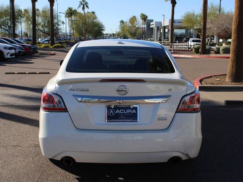 Used 2015 Nissan Altima 2.5 S w/ Special Edition Package image 4