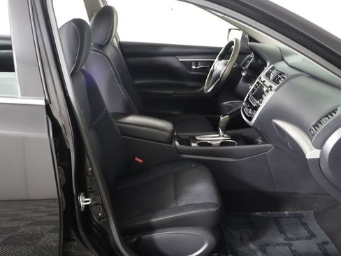 Used 2018 Nissan Altima 2.5 SV FWD image 22