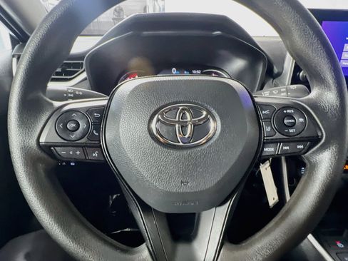 Used 2025 Toyota RAV4 LE FWD image 18