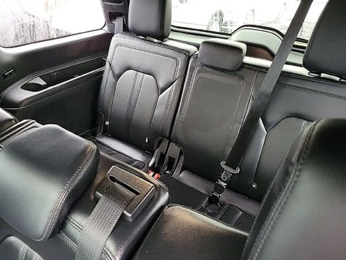 Used 2019 Ford Expedition Limited image 7