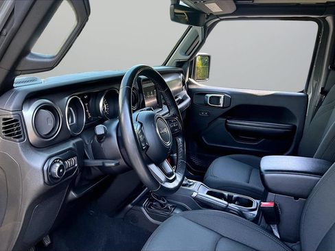 Used 2021 Jeep Wrangler Unlimited Sport AWD/4WD image 19