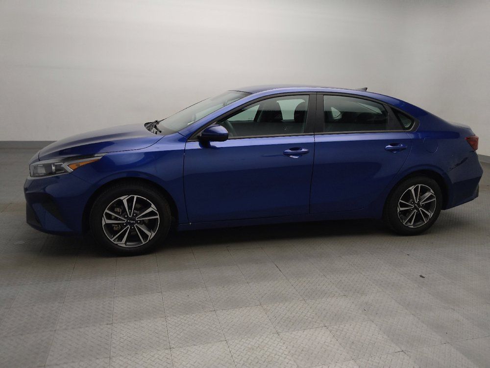 Used 2024 Kia Forte LXS FWD image 2