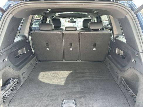 Used 2021 Mercedes-Benz GLB 250 w/ Premium Package image 19