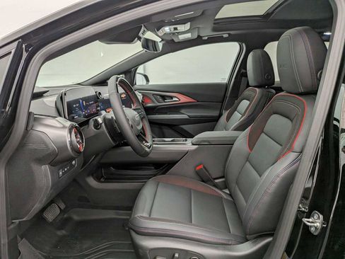 New 2026 Chevrolet Equinox EV RS image 17