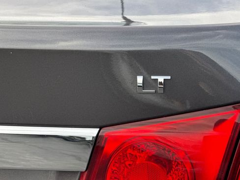 Used 2011 Chevrolet Cruze LT image 31