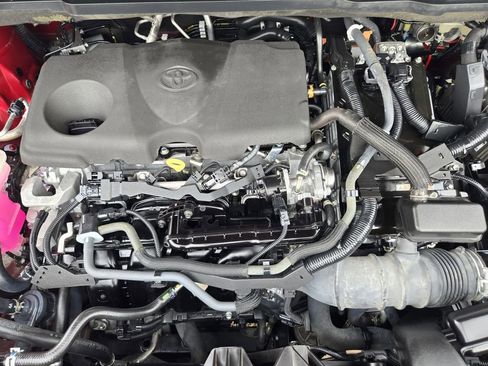 Used 2022 Toyota Sienna Limited FWD image 30