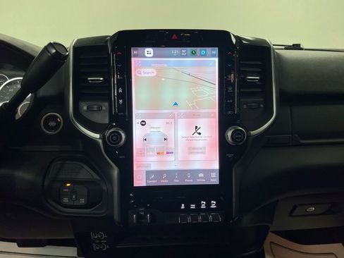 Used 2025 RAM 2500 Big Horn image 12