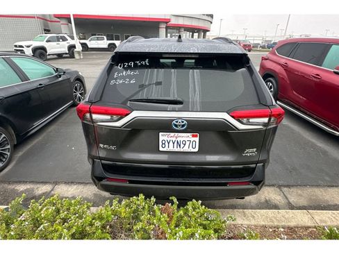Used 2021 Toyota RAV4 XSE w/ XSE Grade Weather Package AWD/4WD image 6