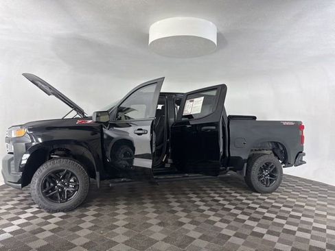 Used 2021 Chevrolet Silverado 1500 Custom Trail Boss image 12