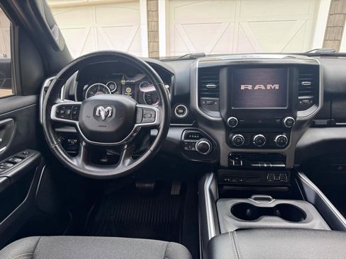 Used 2019 RAM 1500 Big Horn AWD/4WD image 15