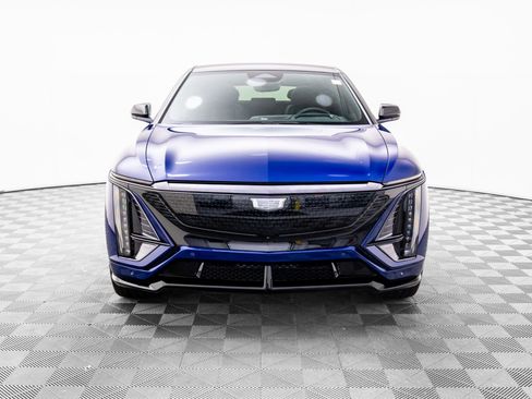 New 2026 Cadillac Lyriq V w/ LPO, Floor Liner Package AWD/4WD image 8